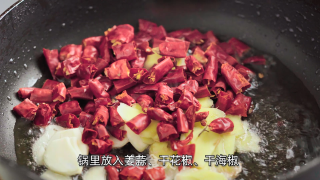 臻鲜·香炸锅巴肉步骤9