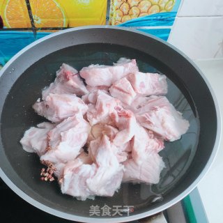 红烧龙骨步骤1