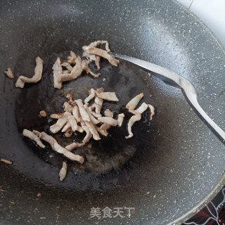 肉丝炒苦菊步骤5