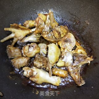 酸姜焖鸡步骤5