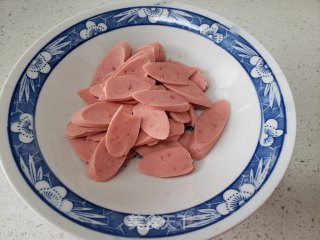 四季豆炒火腿肠步骤2