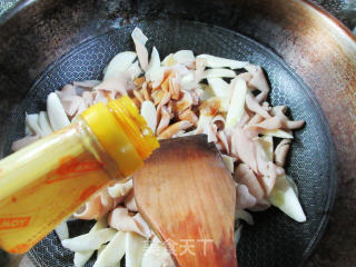 鹅肠炒茭白步骤8