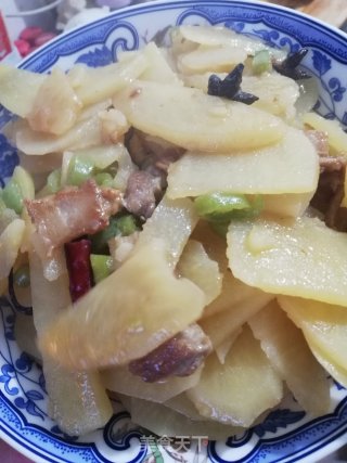 土豆辣炒五花肉步骤10
