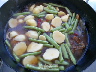 牛肉炖土豆豆角步骤8