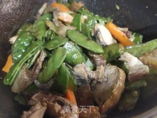 五花肉炒扁豆盖烧饭步骤6