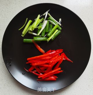 茭白炒鸡蛋步骤3