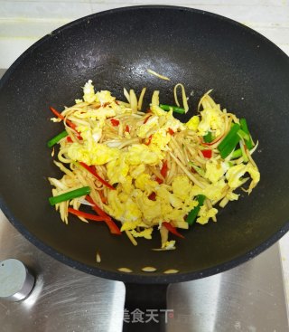 茭白炒鸡蛋步骤9