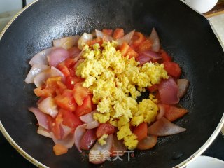 番茄洋葱炒鹅蛋步骤6
