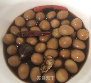 鹌鹑蛋烧五花肉步骤1