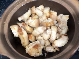 鹌鹑蛋烧五花肉步骤2