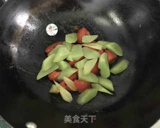 番茄炒莴笋步骤8