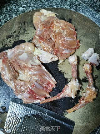 嫩滑鸡丁步骤2