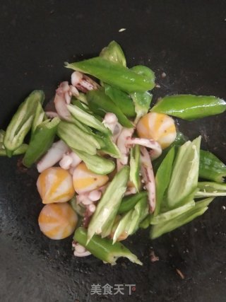 双鲜炒尖辣椒！步骤4