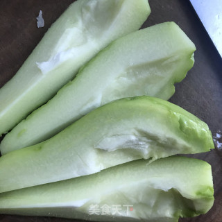 佛手瓜炒木耳步骤5