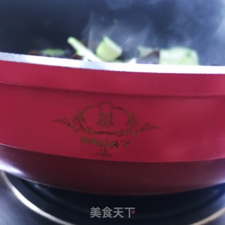 佛手瓜炒木耳步骤12