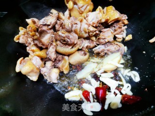 香菇鸡煲步骤6
