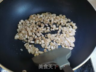 青椒炒白四季豆步骤7