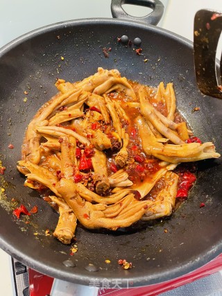 麻辣鸭爪步骤5