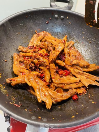 麻辣鸭爪步骤6