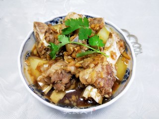 筒子骨蒸土豆 步骤7