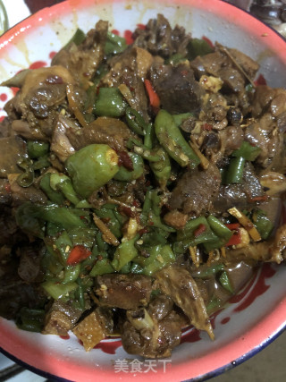 青椒烧鸭步骤5