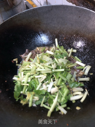 鸡杂粉条步骤3