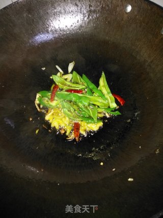 比肉好吃的豆芽炒鸡蛋步骤2