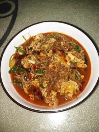 比肉好吃的豆芽炒鸡蛋步骤8