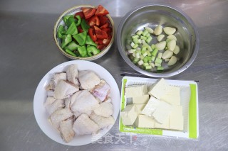 黄焖鸡翅豆腐步骤2