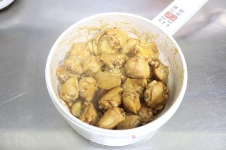 黄焖鸡翅豆腐步骤6