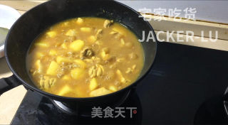 家常土豆咖喱鸡，简单又美味，小白也能做的经典美食。步骤8