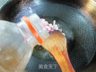 五花肉炒胡萝卜步骤5