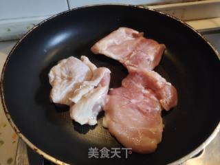焖鸭腿肉盖烧饭步骤2