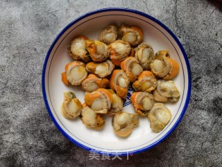 蒜蓉辣椒炒扇贝步骤1