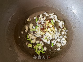 蒜蓉辣椒炒扇贝步骤5