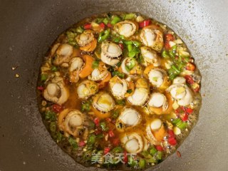 蒜蓉辣椒炒扇贝步骤11