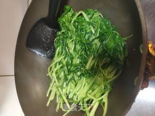 扁豆炒五花肉盖烧饭步骤7