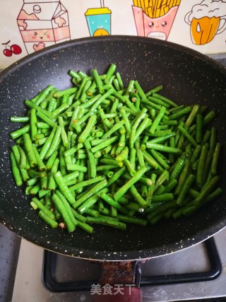 蒜末豇豆步骤4