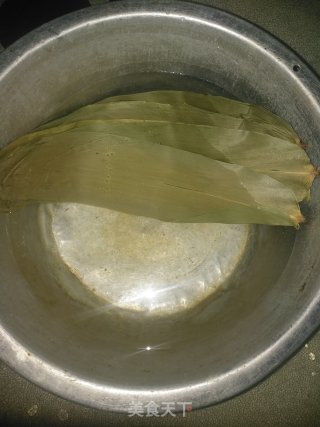粽香糯米排骨步骤4