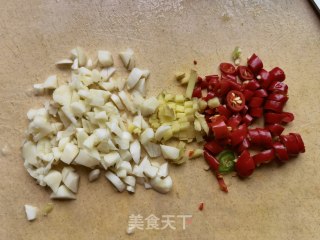 蒜蓉辣椒炒鸡蛋步骤8