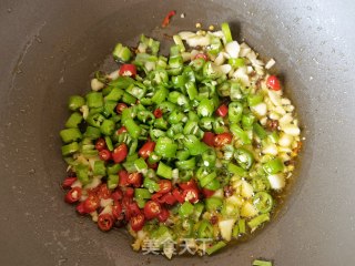 蒜蓉辣椒炒鸡蛋步骤11