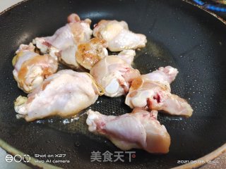 木耳红烧鸡盖烧饭步骤2