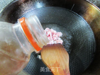 榨菜丝五花肉炒茭白步骤4
