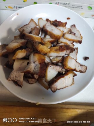 五花肉炒玉米步骤2