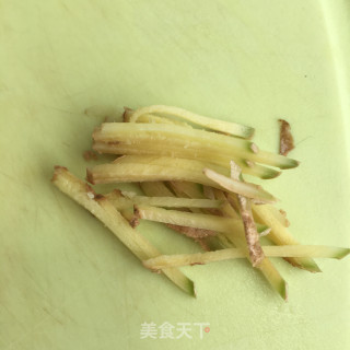 虾仁炒双色丁步骤4