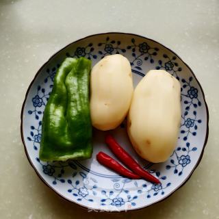 辣炒土豆丝步骤1