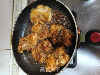 红烧鸡腿肉盖烧饭步骤6