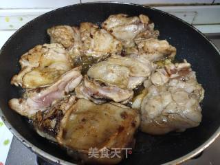 红烧鸡腿肉盖烧饭步骤3