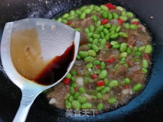 毛豆米炒牛筋步骤8