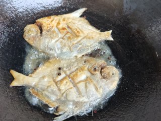 红烧小平鱼步骤7